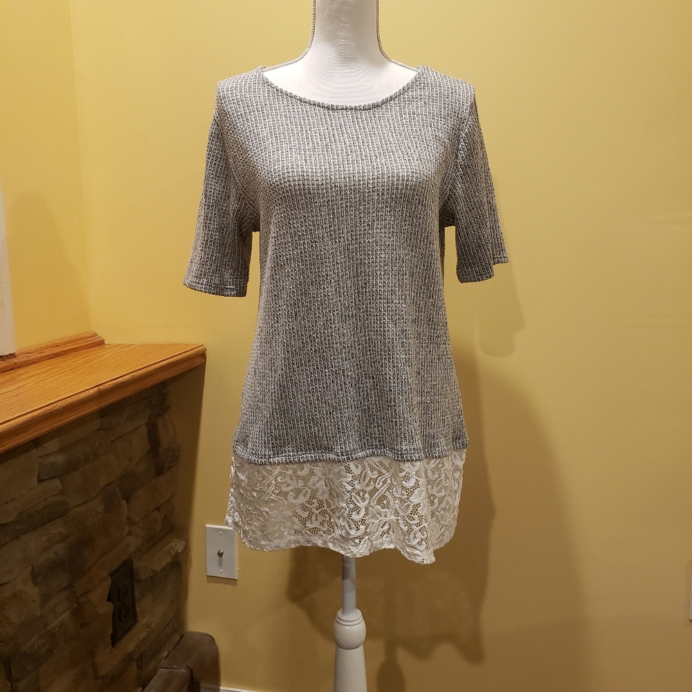 Womens textured shirt
